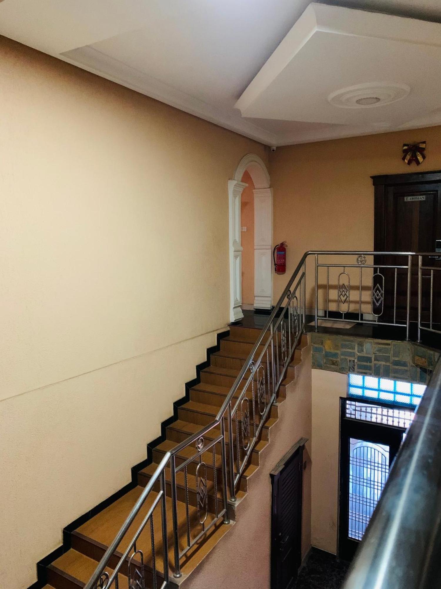 Dc Ambassadors Hotel Dawhwenya Zewnętrze zdjęcie