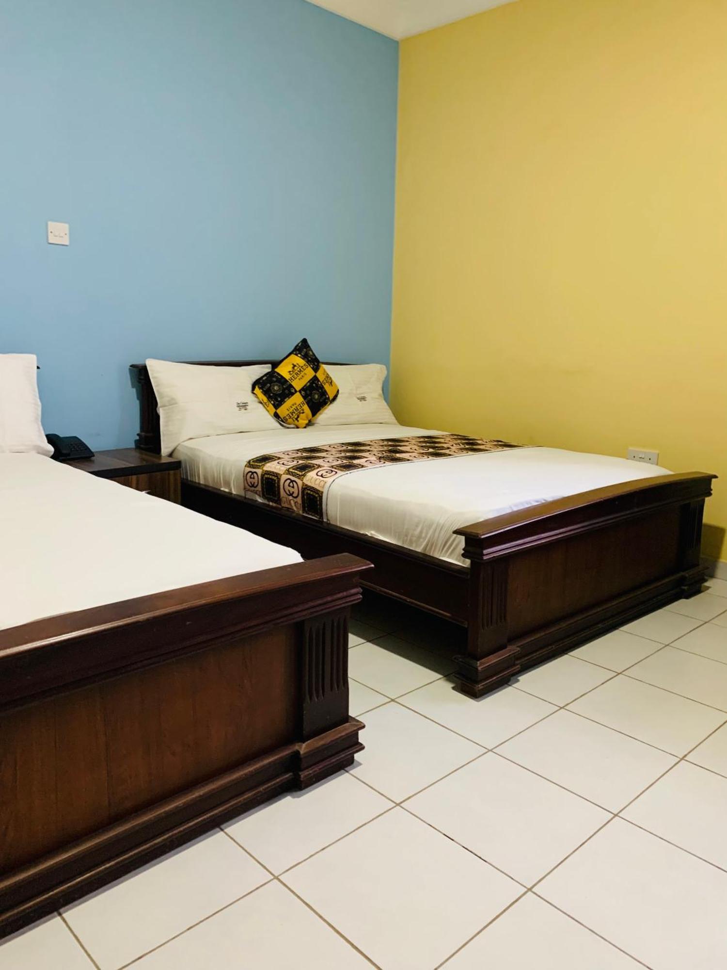 Dc Ambassadors Hotel Dawhwenya Zewnętrze zdjęcie