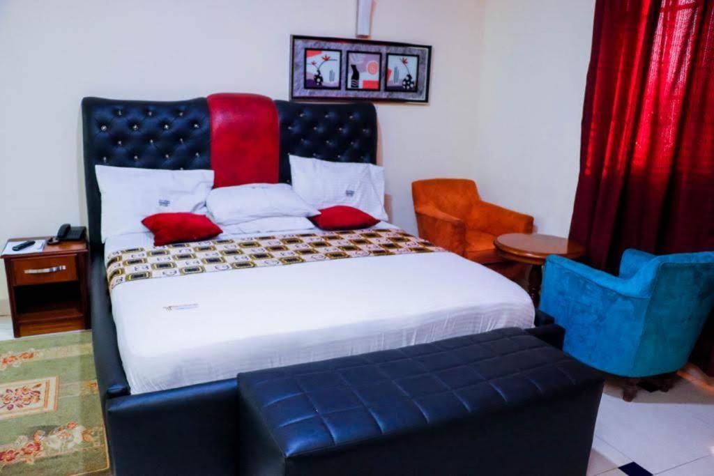 Dc Ambassadors Hotel Dawhwenya Zewnętrze zdjęcie